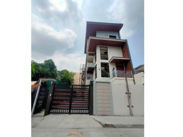 For Sale 4 Storey Modern Townhouse in Morningside Terrace Subd. Sta Mesa, Manila. KSA