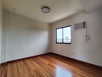 For Sale 4 Storey Modern Townhouse in Morningside Terrace Subd. Sta Mesa, Manila. KSA