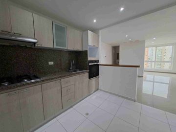 VENDO APARTAMENTO EN LA CAMPIÑA