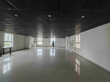 VENDO APARTAMENTO EN LA CAMPIÑA