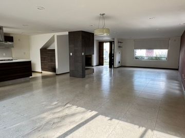 Se renta casa en Calimaya