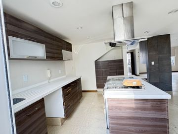 Se renta casa en Calimaya