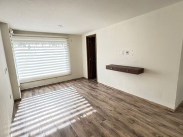 Se renta casa en Calimaya