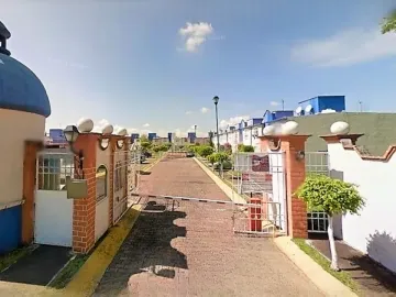 Tu Inversión Más Segura: Casa Adjudicada en Fracc. Real de Zavaleta