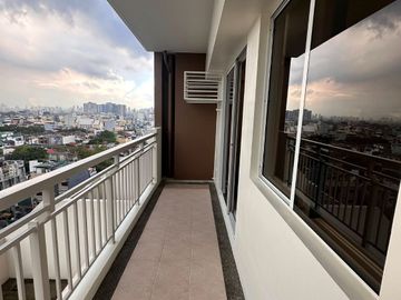 RUSH SALE 1BR UNIT W/ PARKING IN PASAY | ASTON PLACE