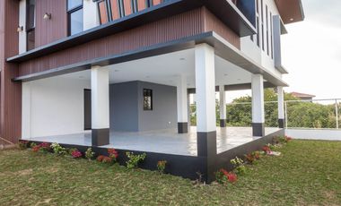 Brand New House and Lot in Tagaytay Heights at Bgy. Kaybagal South, Tagaytay for SALE! 400 sqm at 28.5M