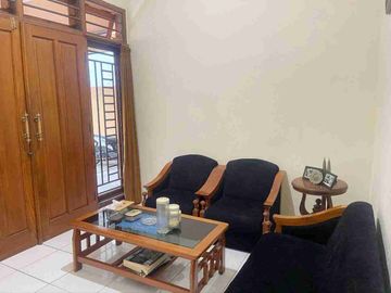 rumah nyaman siap huni akses jalan lebar di Banyuanyar Solo
