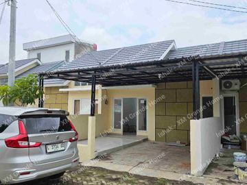 Disewakan Rumah 1 Lantai Permata Sukodono Raya Baru Gres Depan Taman