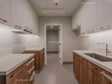 8 BENITEZ SUITES FOR SALE