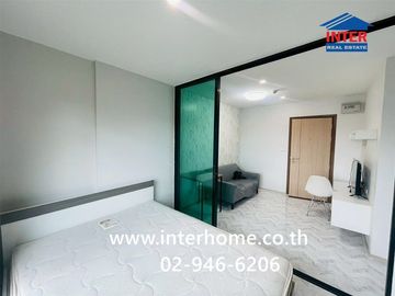 26.53 sq.m. condominium at Library House Charansanitwong 13, near Thonburi Vocational College, Soi Charansanitwong 13, Soi Phanichayakarn Thonburi 21,