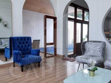 RUMAH ANTIK TERAWAT 2 LANTAI FULL FURNISHED HOOK SIAP HUNI DI GEGERKALONG