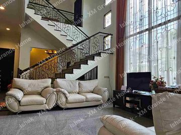 Dijual Rumah Mewah Araya Siap Huni Dengan Lingkungan Yang Tenang