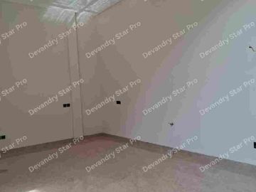 Rumah Baru Mewah Jarang Ada di Giri Loka.  Yuk dicolek