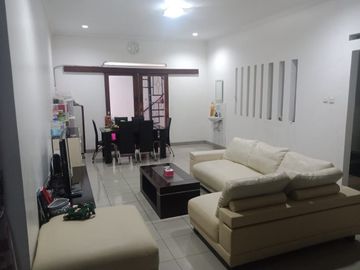 Rumah Bagus Siap Huni Dalam Komplek Gegerkalong