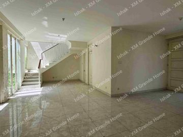 Dijual Termurah Rumah Lebar 10 di Grand Pakuwon Surabaya Dekat akses Tol