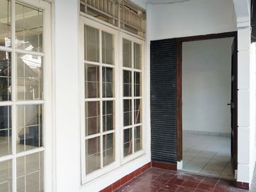 Dijual Rumah Harga Murah Jarang Ada di Sektor 5 Bintaro Jaya Tangsel VA-17388