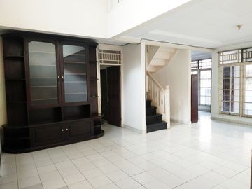 Dijual Rumah Harga Murah Jarang Ada di Sektor 5 Bintaro Jaya Tangsel VA-17388