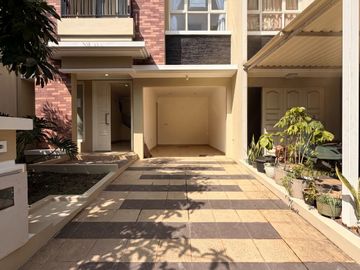 DIJUAL RUMAH CLUSTER FARADAY GADING SERPONG, KONDISI FRESH BANGET