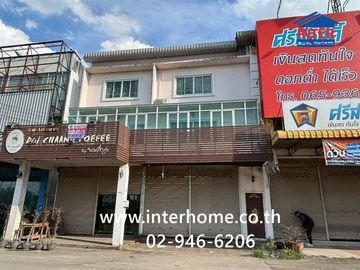 3.5-story commercial building, 40 sq.wa. (approx. 160 sq.m.), near Khlong Si Subdistrict Administrative Organization, on Khlong Luang Road (along the