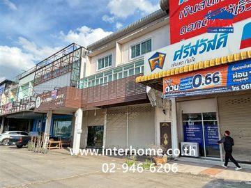 3.5-story commercial building, 40 sq.wa. (approx. 160 sq.m.), near Khlong Si Subdistrict Administrative Organization, on Khlong Luang Road (along the