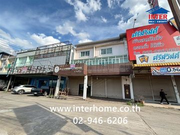 3.5-story commercial building, 40 sq.wa. (approx. 160 sq.m.), near Khlong Si Subdistrict Administrative Organization, on Khlong Luang Road (along the