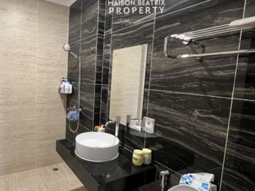 RUMAH SEMI FURNISH HOEK SIAP HUNI DI SYMPHONIA GADING SERPONG