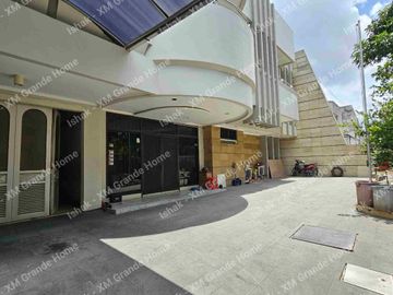 Dijual Rumah Komersil Dharmahusada Indah Cocok Untuk Usaha Dekat Galaxy Mall