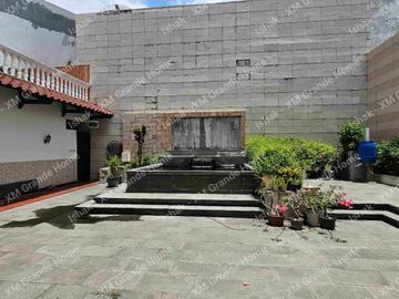 Dijual Rumah Komersil Dharmahusada Indah Cocok Untuk Usaha Dekat Galaxy Mall