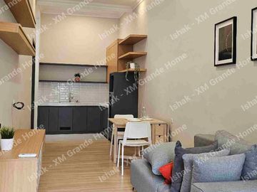 Dijual Rumah Estetik 1 Lantai Full Furnish di Pakuwon City Harga 1 M'an