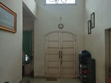 Rumah 2 Lantai 4+1 Kamar Jalan Boulevard Sektor 7A