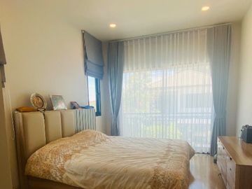 ขาย/เช่าบ้านแฝด หมู่บ้านบริทาเนีย บางนา กม. 42 (Britania Bangna KM.42) ฉะเชิงเทรา