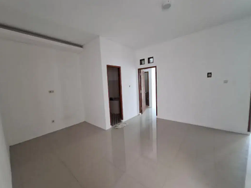 Rumah 2 Lantai Siap Huni Di Perumahan THE GAYUNGSARI Surabaya Selatan