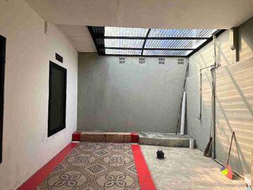 rumah siap huni komplek derwati dekat summarecon bandung kota
