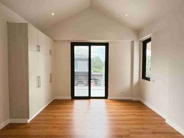 LINDENWOOD MUNTINLUPA BRAND NEW HOUSE BESIDE SUSANA HEIGHTS