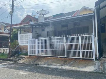 Di Jual Cepat Rumah Balikpapan Baru BB dekat kolam renang balikpapan baru