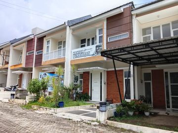 Villa Eksklusif Kota Batu