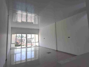 DiJual Ruko Ready 2lt di pinggir Jalan Ketileng Sendangmulo Tembalang Semarang