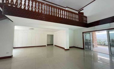 Newly Renovated 4-Bedroom House with Pool | Dasmariñas Village