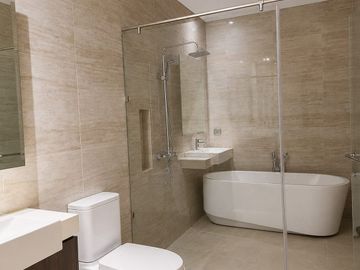 Dijual Rumah Mewah Furnished Interior Bagus Di Zora BSD City
