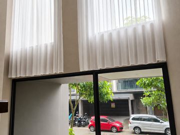 Dijual Rumah Mewah Furnished Interior Bagus Di Zora BSD City
