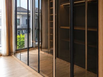 Dijual Rumah Mewah Furnished Interior Bagus Di Zora BSD City