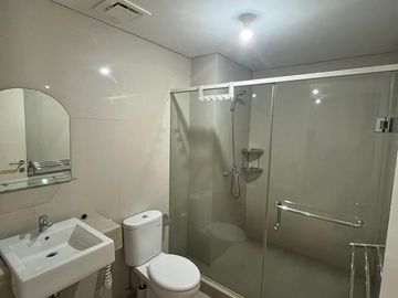 Disewakan Cepat Apartemen Landmark Tipe 2BR Furnished Bandung