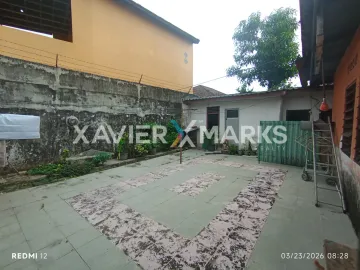 Rumah Lama Tanah Luas Daerah Kost Palembang