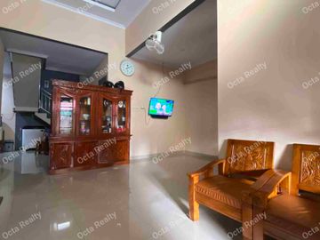DiJual Rumah 2 Lantai Strategis dan Nyaman Di Jatimakmur Pondok Gede Kota Bekasi