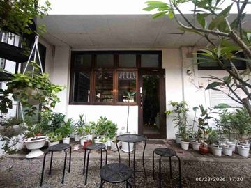 Rumah Gedung di Mainroad Pelajar Pejuang Gatot Subroto Kota Bandung