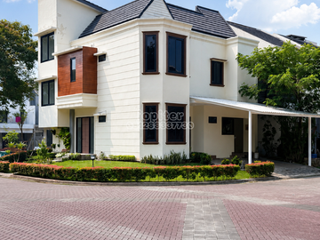 brand new! rumah di bsd. kawasan eminent prestigia. bagus siap huni. harga nego!