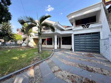 Rumah 4 Kamar dg Halaman Luas di Jalan Poros Dieng Malang