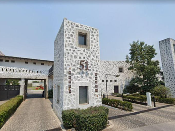 CASA EN VENTA EN AV BERNARDO QUINTANA, ALVARO OBREGON, CDMX.
