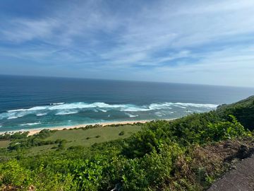 Dijual Tanah Tebing dan Los Pantai Nyang-nyang