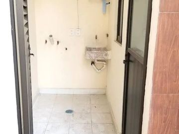 Casa en Venta en San Salvador Tizatlalli, Metepec - Accesibilidad y Seguridad en Gated Community JX